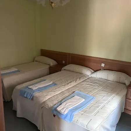 Casa de hóspedes Rural Dos Hermanos